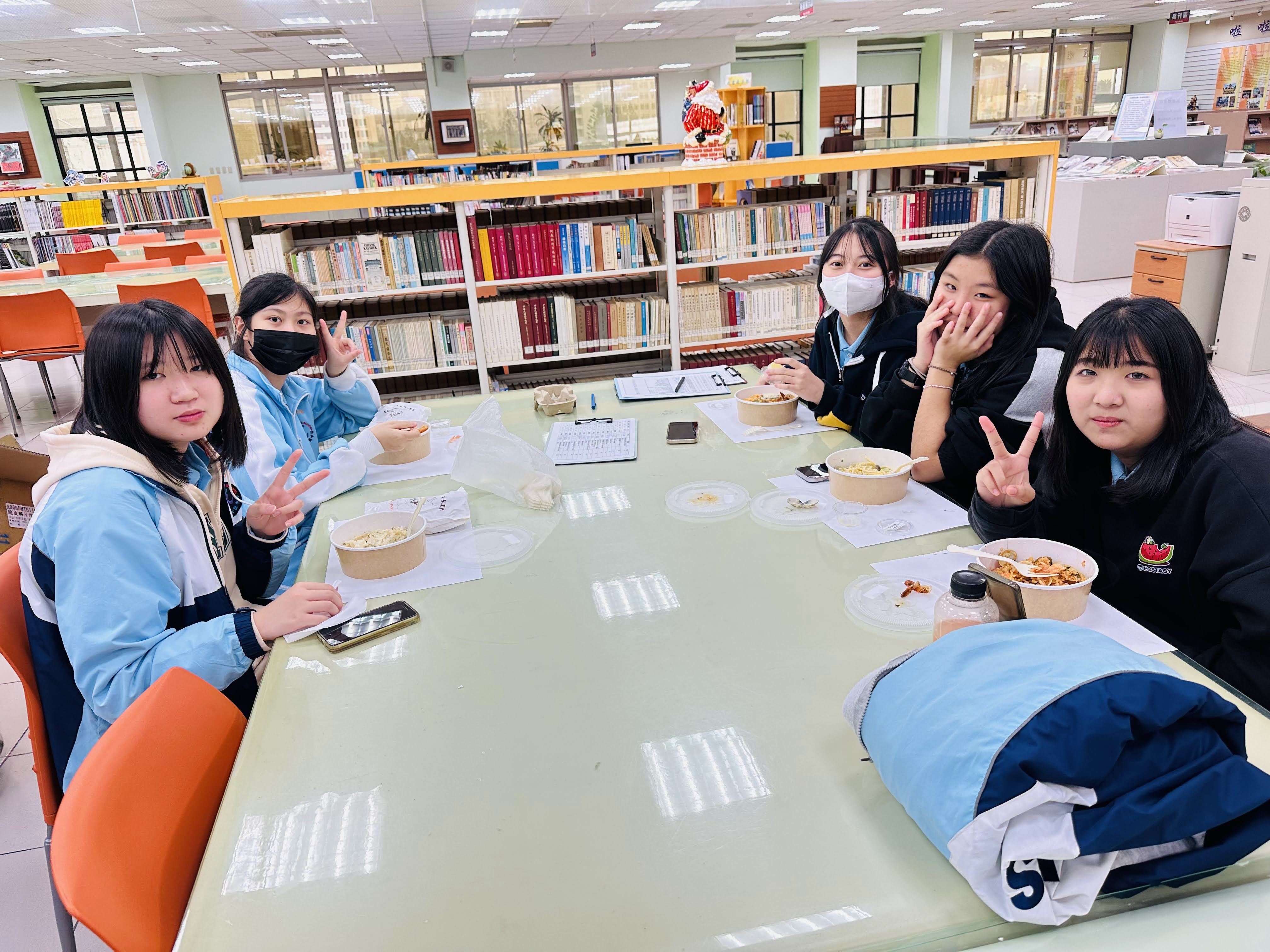111 學年度第 1 學期活動花絮