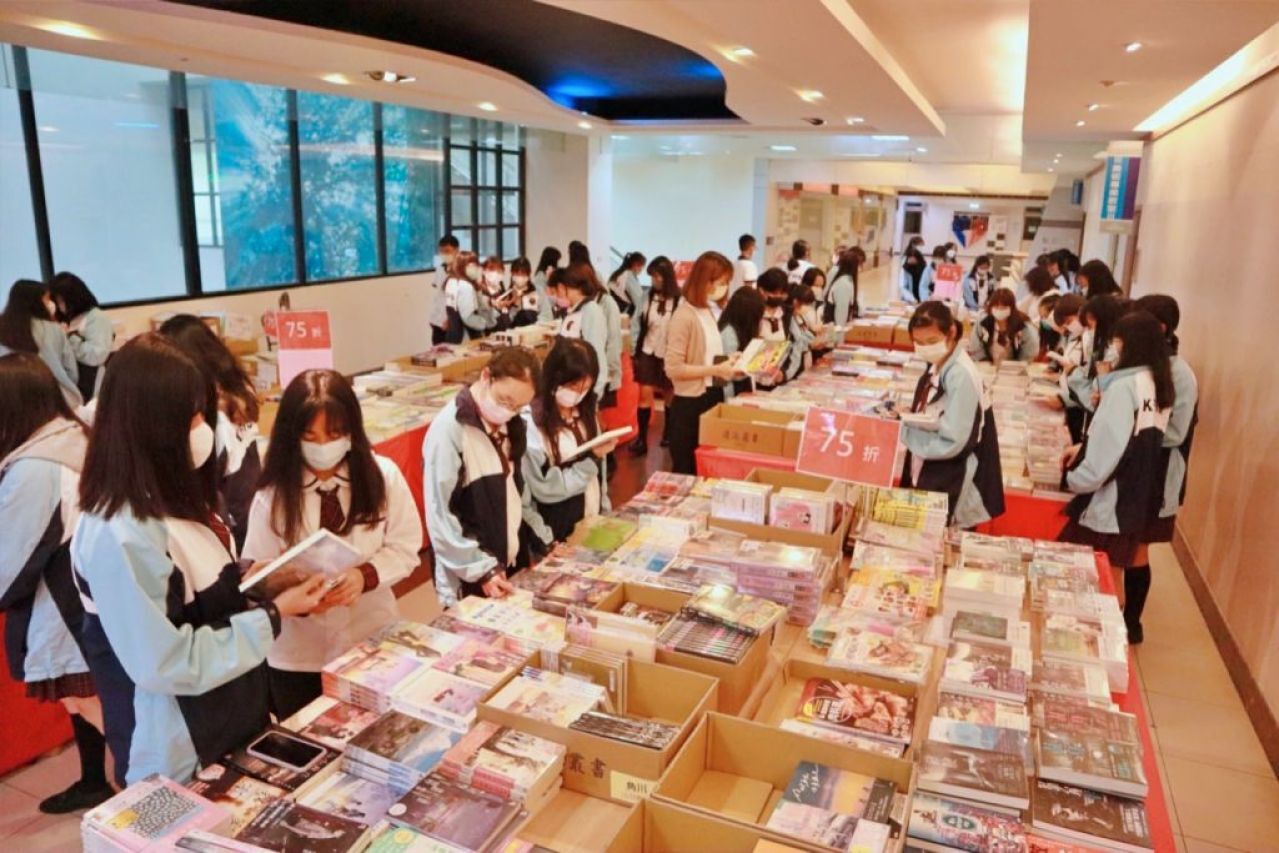 111-1 圖書館書展