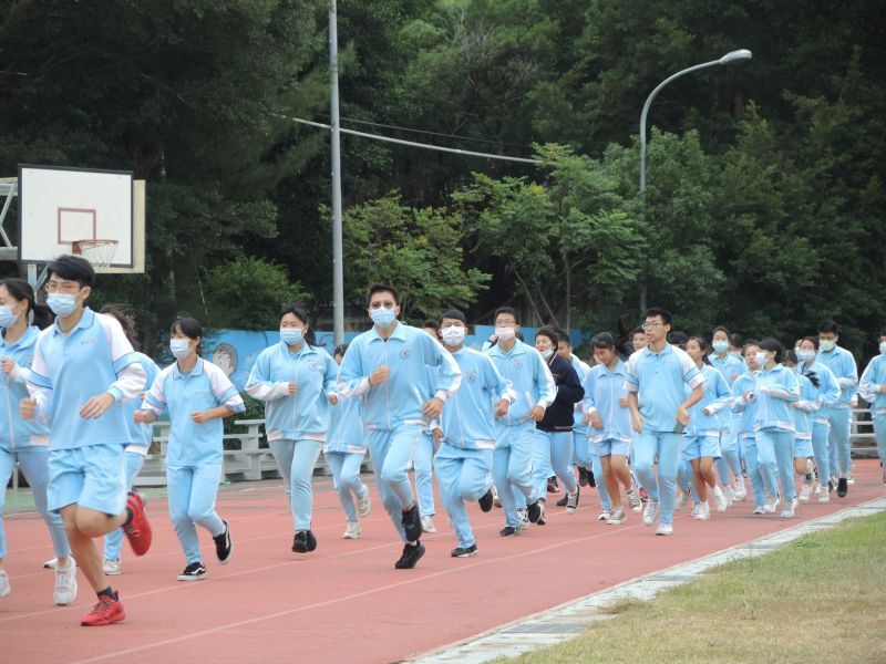 20201023-竹市1200名高中生公益路跑 募20餘萬元助植物人NOWnews 今日新聞
