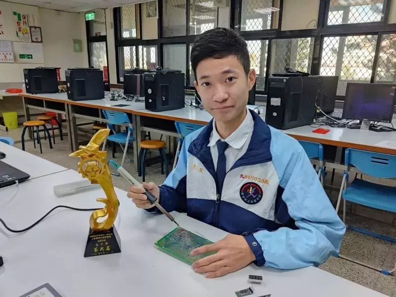 竹市唯一！光復高中資訊科劉鑒陞獲全國金手獎_聯合新聞網
